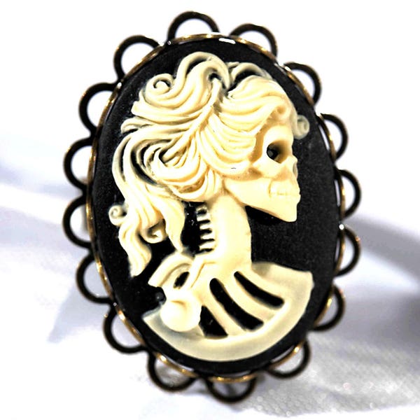 Ring steampunk cameo skeleton woman skull lolita skull rockabilly black and white