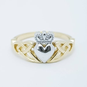 Sterling Silver Claddagh ring, gold celtic Knot Claddagh Ring, Irish heart and hands Ring