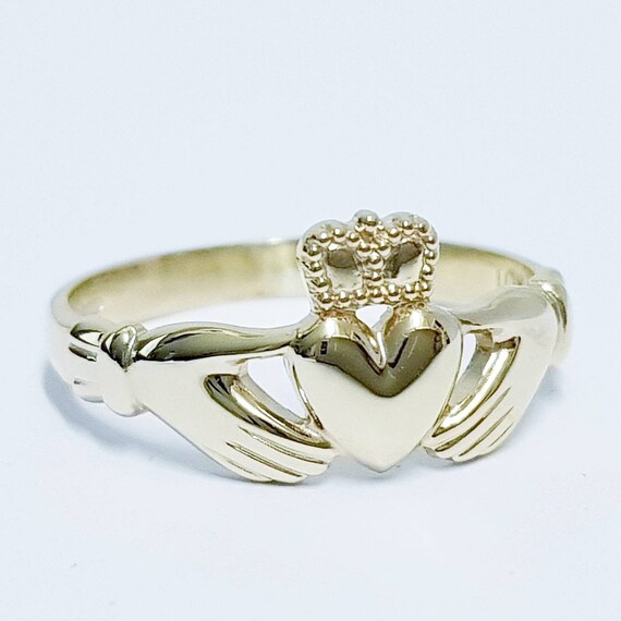 10k gold claddagh ring deals