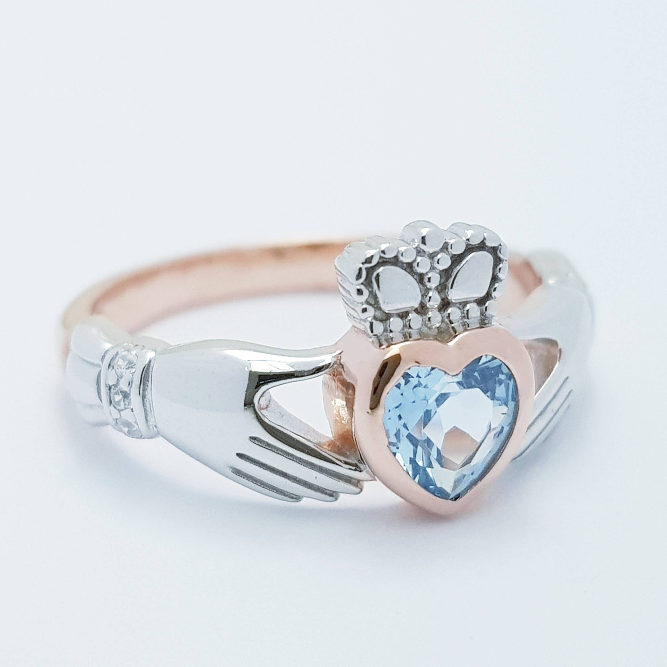 Amazon.com: Claddagh Rings Rose Gold Ladies Traditional (7): Clothing,  Shoes & Jewelry