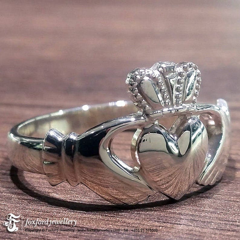 Large Sterling Silver Claddagh ring Claddagh Ring