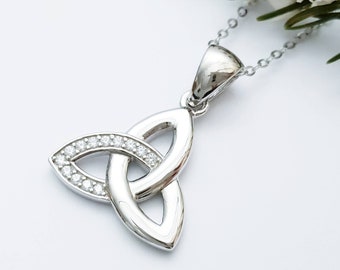 Celtic Trinity knot pendant, celtic necklace made in Ireland