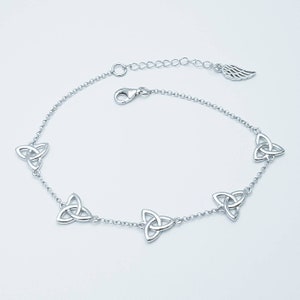 Bracelet noeud celtique, petit bracelet noeud trinité, bracelet celtique en or