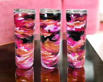 Vaso personalizado de 20 oz con nombre: diseño jaspeado en rosa, dorado y negro, taza térmica personalizada
