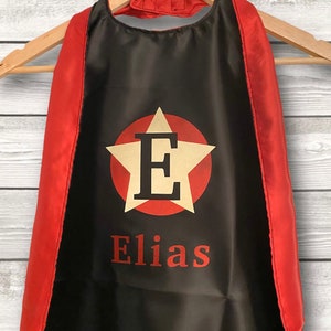 Cape de super-héros - Cape personnalisée personnalisée pour enfants - Déguisement de jeu de simulation - Cadeau d'anniversaire - Cadeau de vacances - Cape pour tout-petit ou enfant