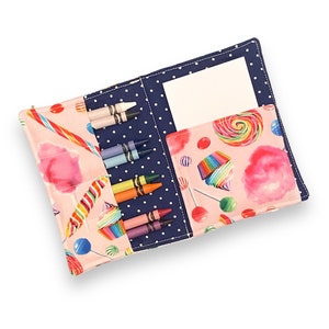PORTA-GIZ DE CERA PARA DOCES - Mini carteira de giz de cera para meninas - Estojo de viagem para colorir para crianças - Suporte para giz de cera para crianças - Estojo para giz de cera para crianças - Porta-giz de cera e papel