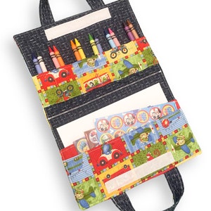 Crayon Carrier – Safari Car Crayon Case – Crayon Organizer – Kids Crayon Holder – Coloring Kit – Travel Art Set – Gift for Creative Kids