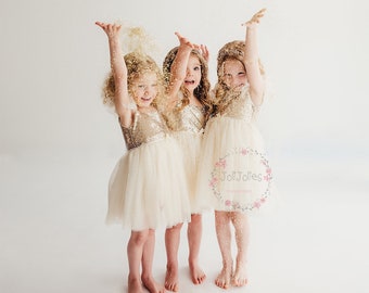 2t gold dress