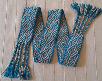 Decorative Card Woven Wool Band, Woven Shelf or Mantel Runner
