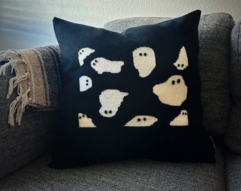 20x20 Knitted Ghost Pillow Case, black and white, glow in the dark