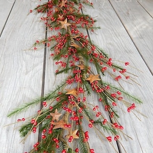 Red Berry Christmas Garland with Rusty Tin Stars - 57"