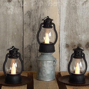 LED Flickering Vintage Lanterns: Table, Party & Candle Supplies