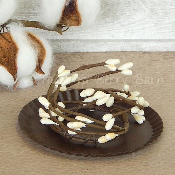 Cream Pip Berry Mini Candle Ring: Craft Supplies (1.5")