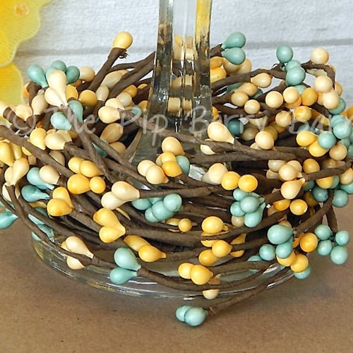 2 Pack Mini Candle Rings Wreaths Berry Twig Wreath