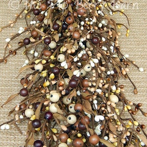 Brown Mix Berry Garland, Brown Pip Berry, Primitive Berry Garland, Wreaths and Swags, Wreath Making Supplies