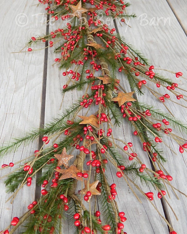 Red Berry Christmas Garland for Mantel