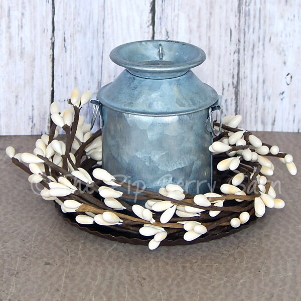Cream Pip Berry Candle Ring: Mini Wreath (2.5")