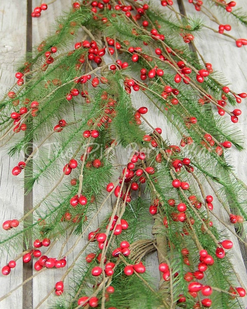 Red Berry Pine Garland Christmas Garland Holiday Garland Etsy