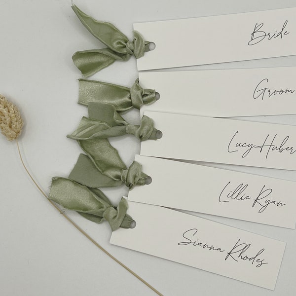 Sage Green Place Cards, Vellum Place Names, Place Cards Wedding, Place Settings, Table Setting, Seating Cards, Guest Names