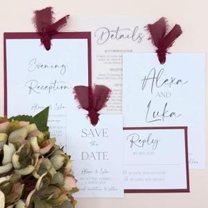 Burgunderrote Hochzeitseinladung, Band-Hochzeits-Einladungsbündel, Hochzeitseinladung und Umschlag, QR-Code