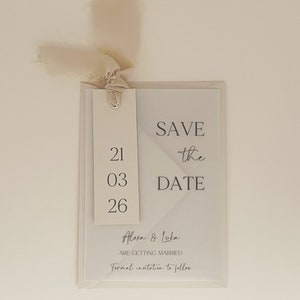 Band Save the Date, Pergament-Save-the-Date-Karten, rustikale Save-the-Date, einzigartige Save-the-Dates, minimalistische Hochzeitseinladung, schlicht Bild 2