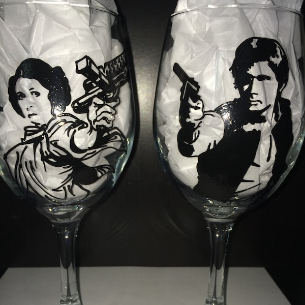 Star Wars Han and Leia Wine Glasses