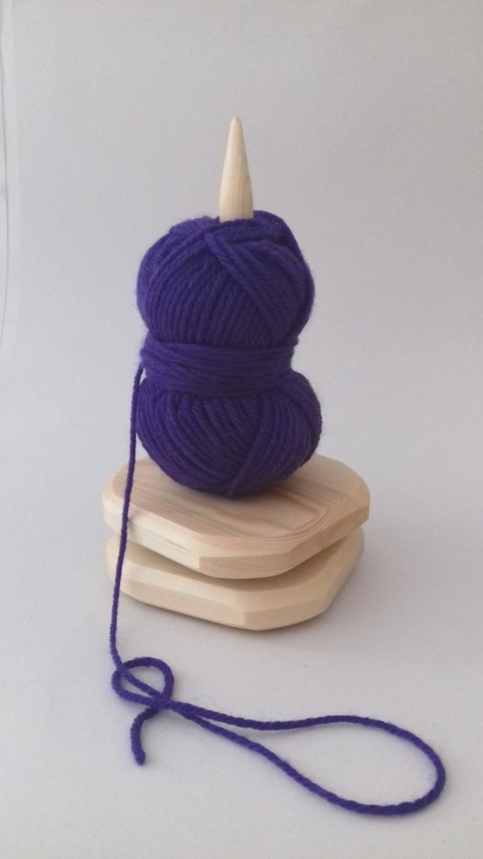 Wool Holder Yarn Buddy to hold your wool while you knit. Etsy