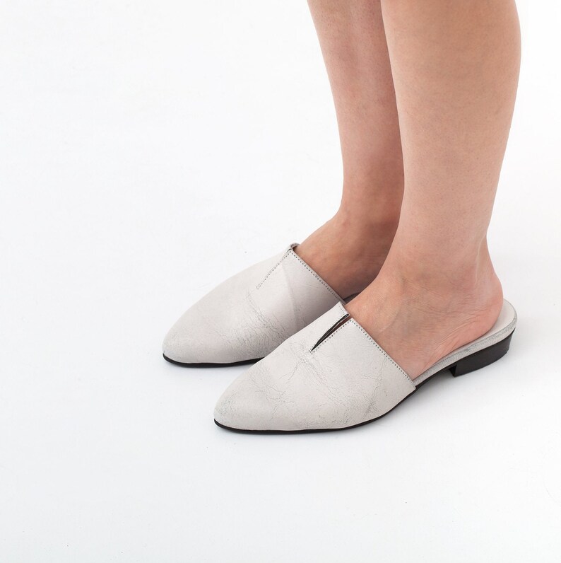 white clogs handmade leather shoes white mules leather mules women mules white shoes marble texture women shoes Yancho model.