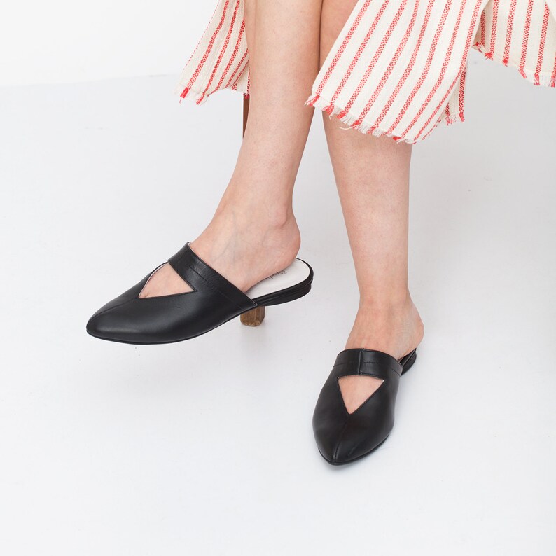 black mule women's shoes