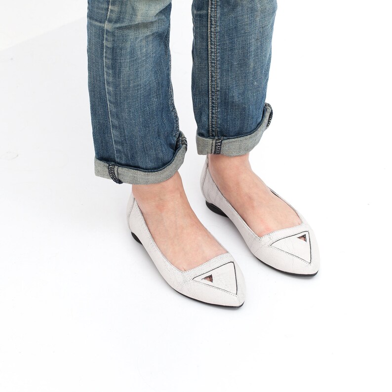white flats women's shoes