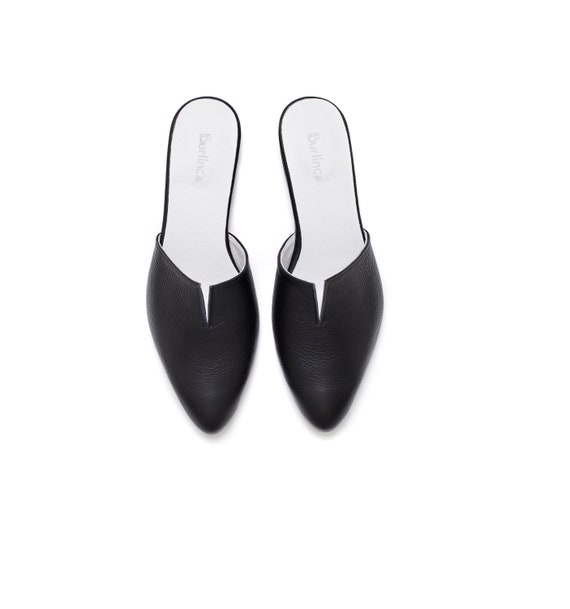 black womens mules