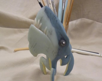 Polymeer klei Shark Creature door LesserBeings