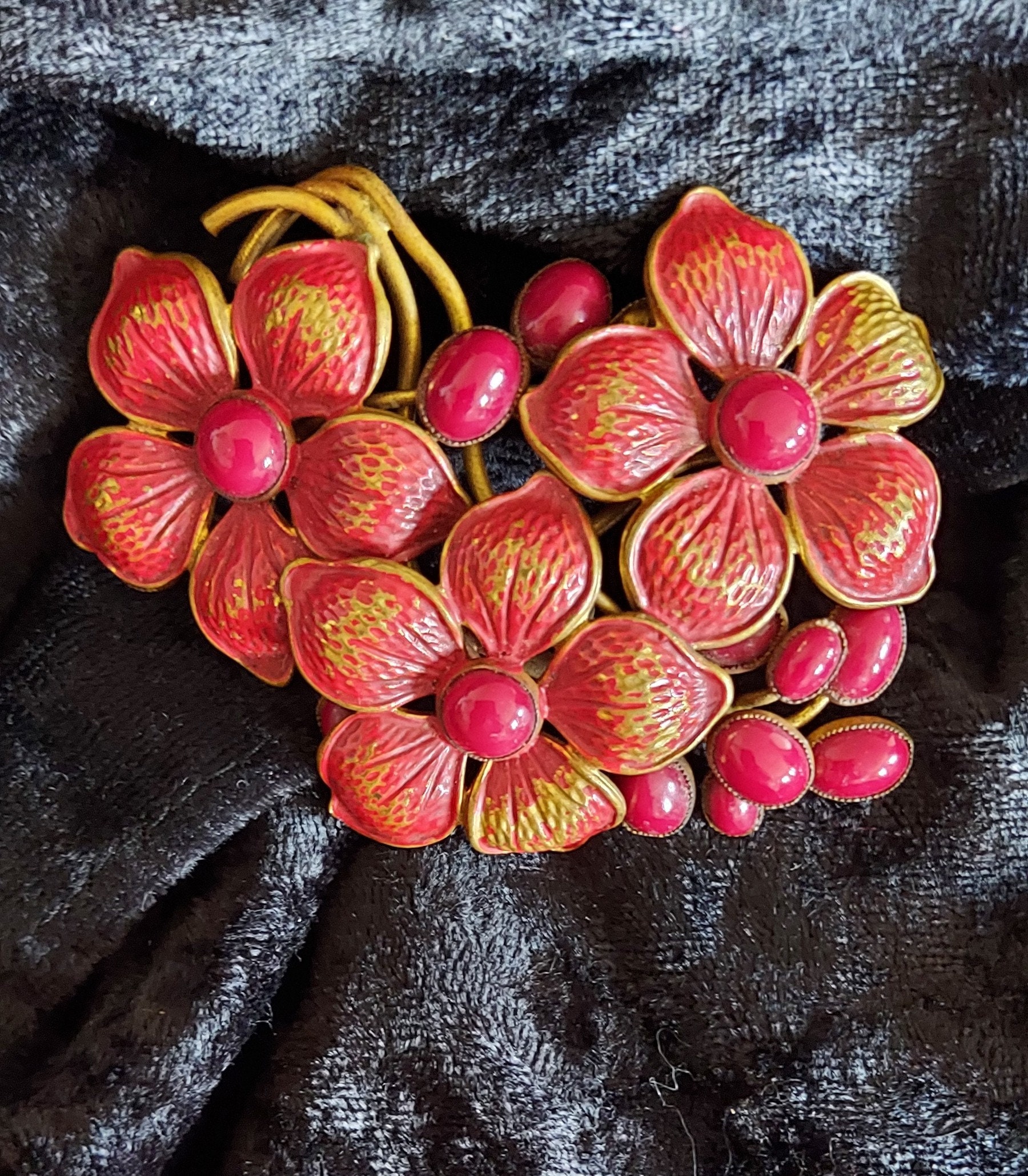 An Absolutely Stunning Art Noveau Flower Brooch