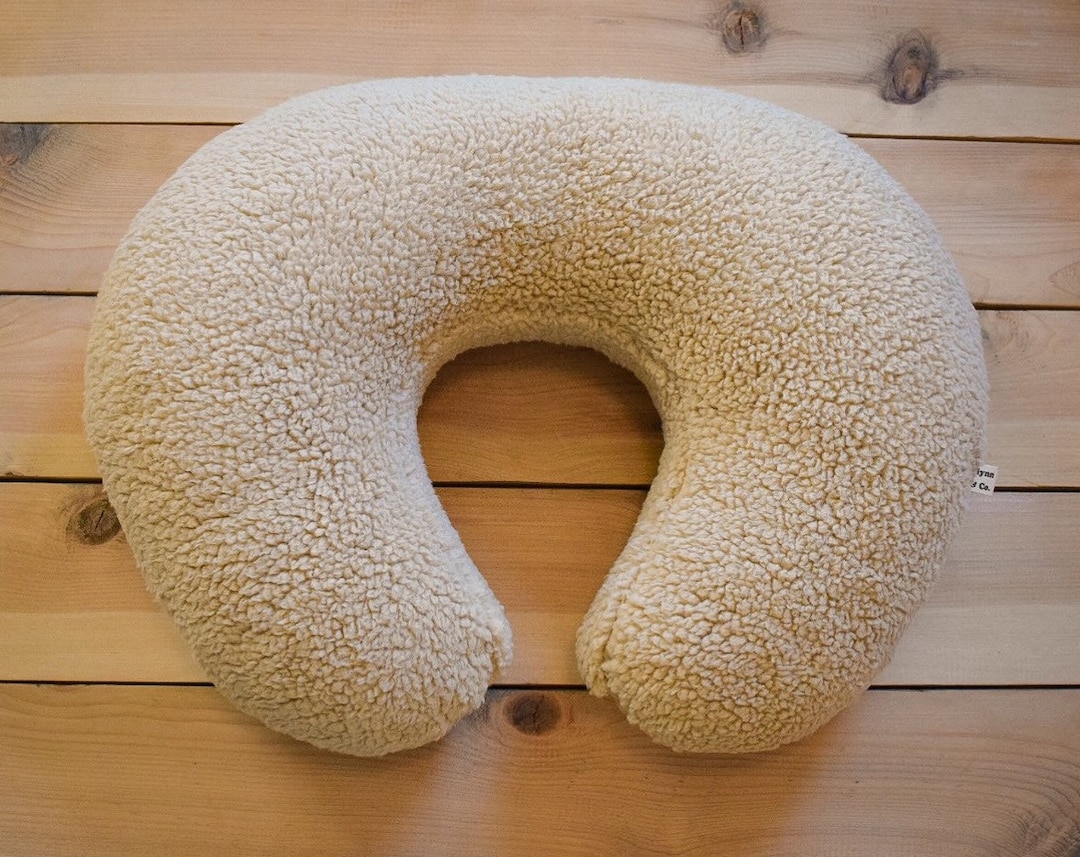 Boppy luxe sherpa sheep top