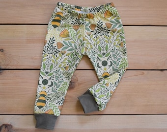 baby toddler leggings : bees and flowers, organic toddler leggings floral witchy, pollinators baby pants, flowers and moons