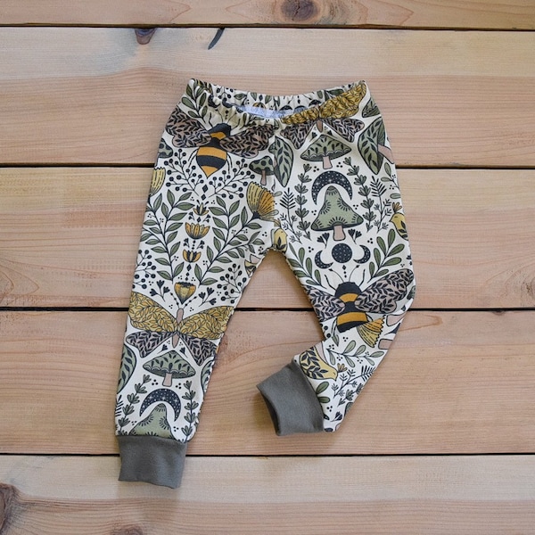 baby toddler leggings : bees and butterflies, organic toddler leggings mushroom witchy, pollinators baby pants, mushrooms and moons