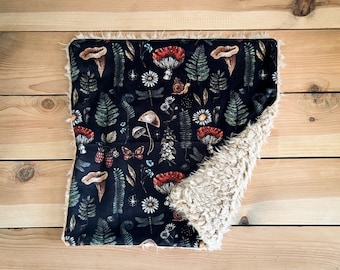 lovey : mushrooms and ferns, mushroom baby blanket, security blanket nature, mushrooms fern blanket, autumn, fern lovey