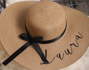 Personalized Floppy Beach Hats，Mrs. Beach Hat, ，Bridesmaid Gift, Summer Hat, Beach Hat With Name