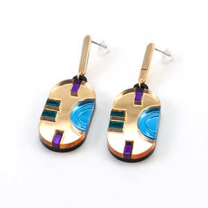 FORM055 CHAC Stud Earrings - Gold