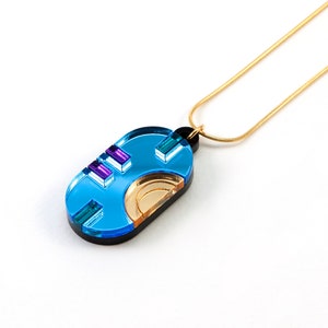 FORM063 CHAC Necklace - Ice Blue