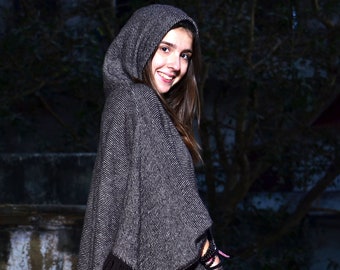 lambs wool poncho with hood herringbone pattern Brown hooded poncho Long wool poncho Hooded lambs wool poncho cape