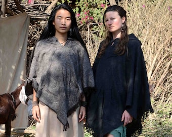 Wolle Boho Poncho Handgefertigt, Unisex Festival Cape Umhang Boho Winter Wear