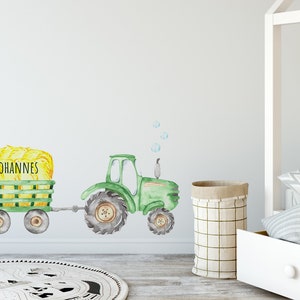 Wandtattoo Kinderzimmer Junge Traktor mit Anhänger und Namen, Babyzimmer personalisiert Wandsticker Geschenk Geburtstag, grün, blau, rot Bild 1