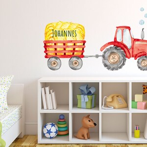 Wandtattoo Kinderzimmer Junge Traktor mit Anhänger und Namen, Babyzimmer personalisiert Wandsticker Geschenk Geburtstag, grün, blau, rot Bild 8