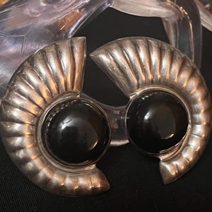 Vintage Taxco Mexico 925 sterling silver and onyx large statement earrings