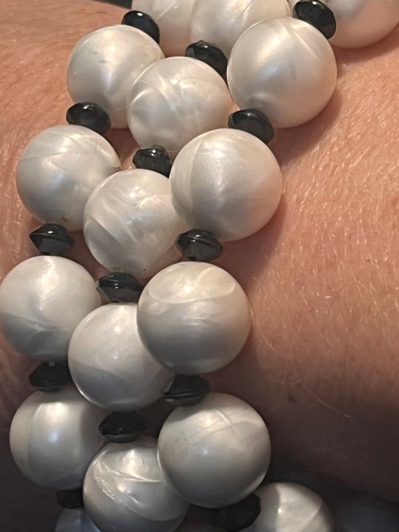 Vintage Crown Trifari triple strand faux pearl an… - image 2