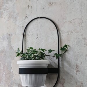 2 SMALL Wall Planters, Geometric Shape Planter, Black Hanging Planter, Metal Wall Planter, Plant Holder