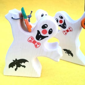 Wooden ghost Halloween, Wooden toy, Ghost toy. Ghost figurine. Halloween toy. Halloween gift, wood phantom, Halloween Ghost, Halloween Decor