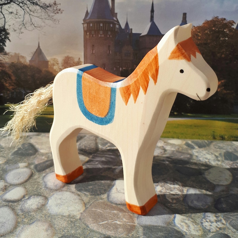 wooden-horse-etsy