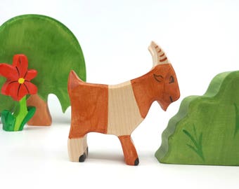 Wooden Goat toy, Goat figurine, Wooden Farm toy, Toy Animals, Toys for Kids, Waldorf toy, Domestic animal toy, wood goat, educative toy